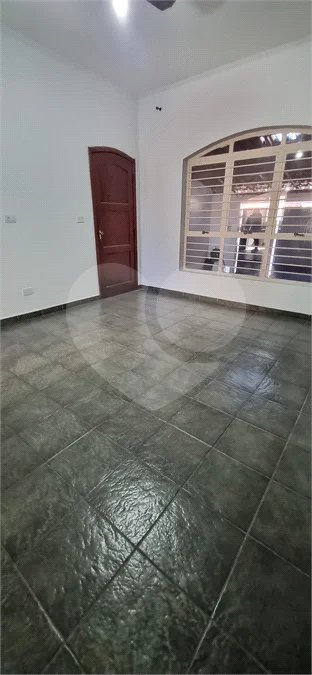 Sobrado 3 dormitórios (1 suite) - 184 m² - à venda - R$ 750.000,00 no Jdim Renata, em Indaiatuba/SP.