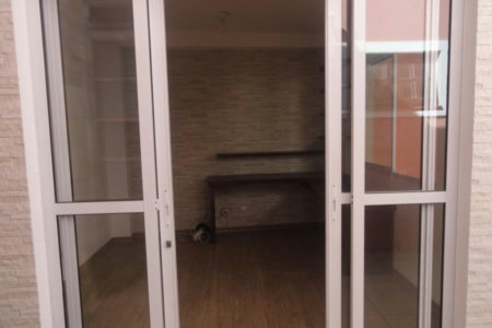 Sobrado à venda com 3 quartos, sendo 1 suíte, em Parque Ipê, São Paulo, SP