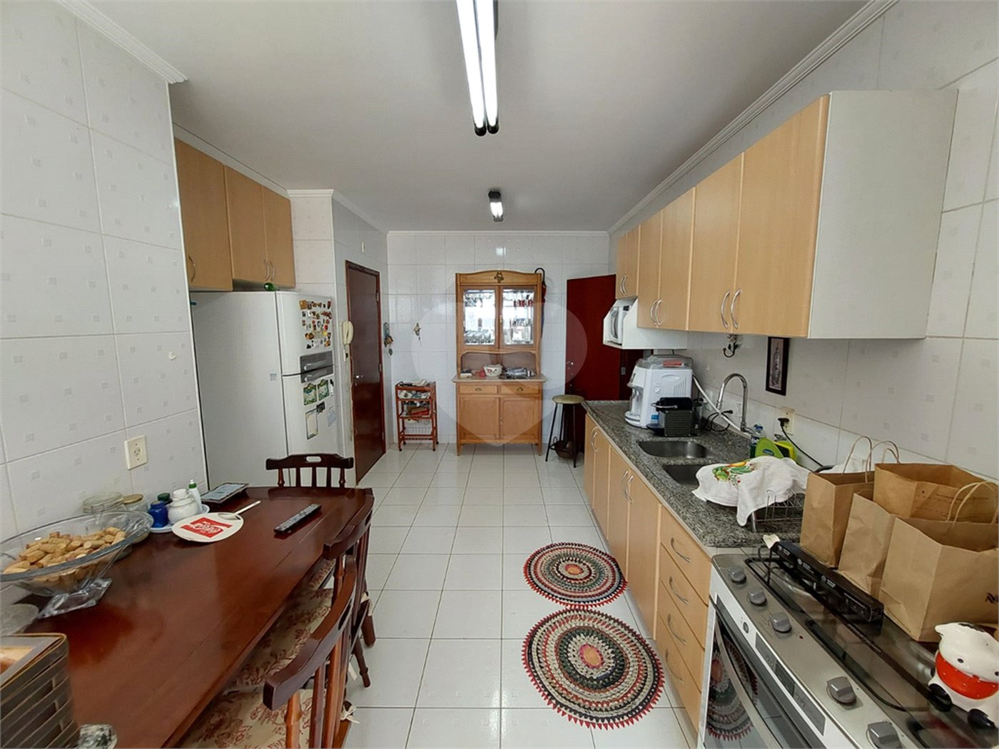 Apartamento com 3 suítes no centro de São Carlos