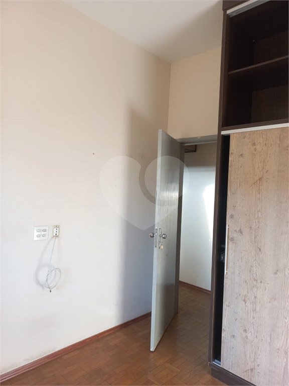 Casa espaçosa com 3 quartos e suíte em excelente bairro residencial!