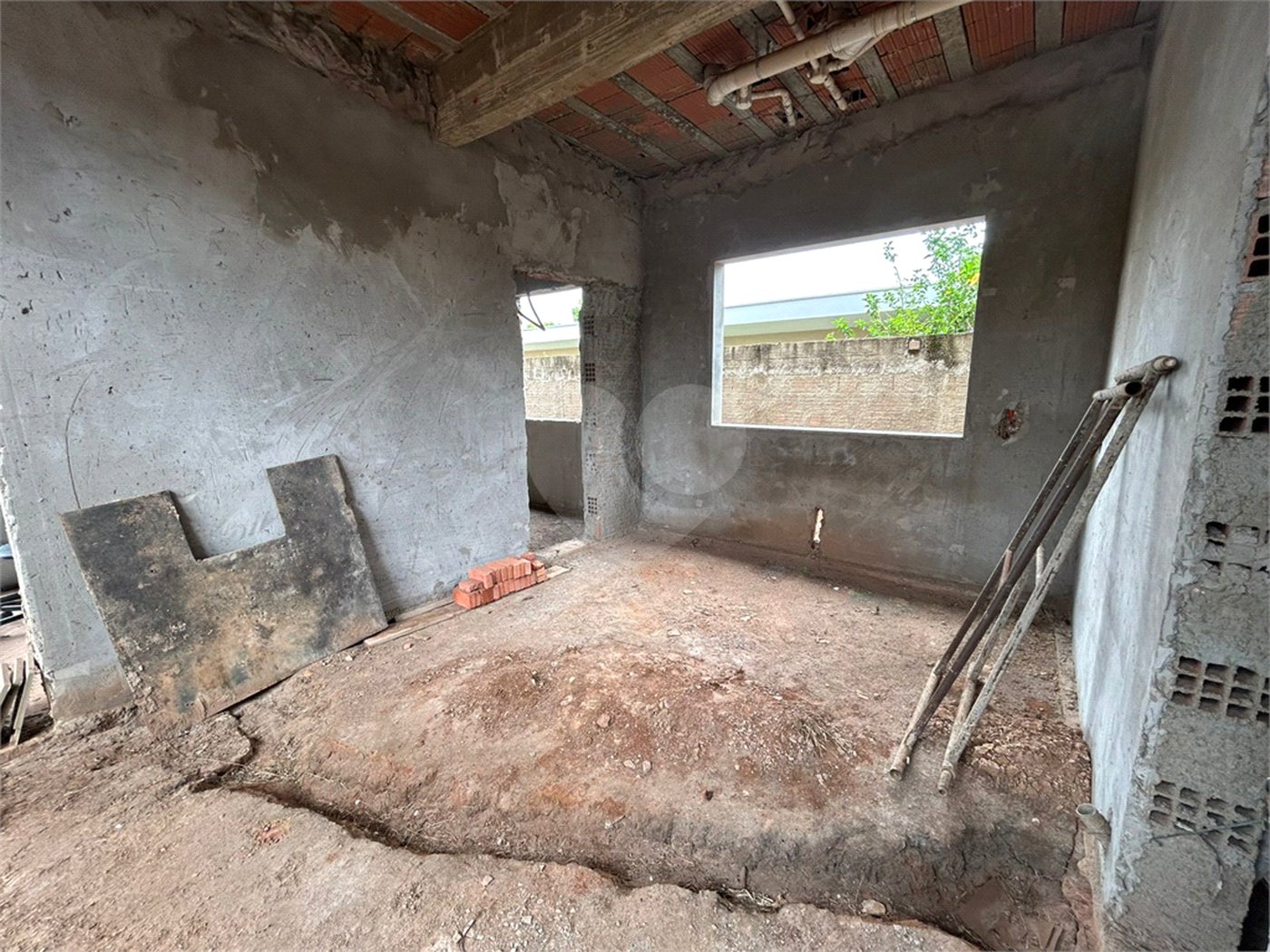 Casa à Venda de 3 dormitórios no condomínio damha II em São Carlos,