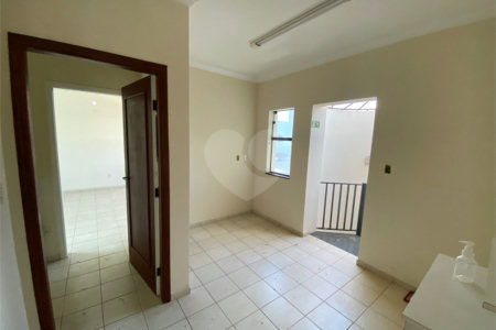 Casa comercial a venda perto da Santa Casa