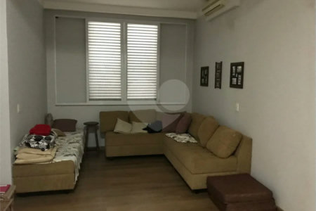SOBRADO ALTO PADRÂO COND.PARQUE SABARA