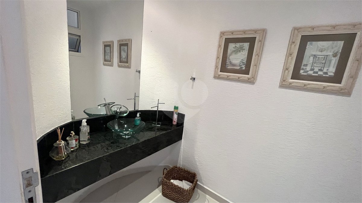 Casa a Venda no Condomínio Porto Atibaia com 4 dormitórios