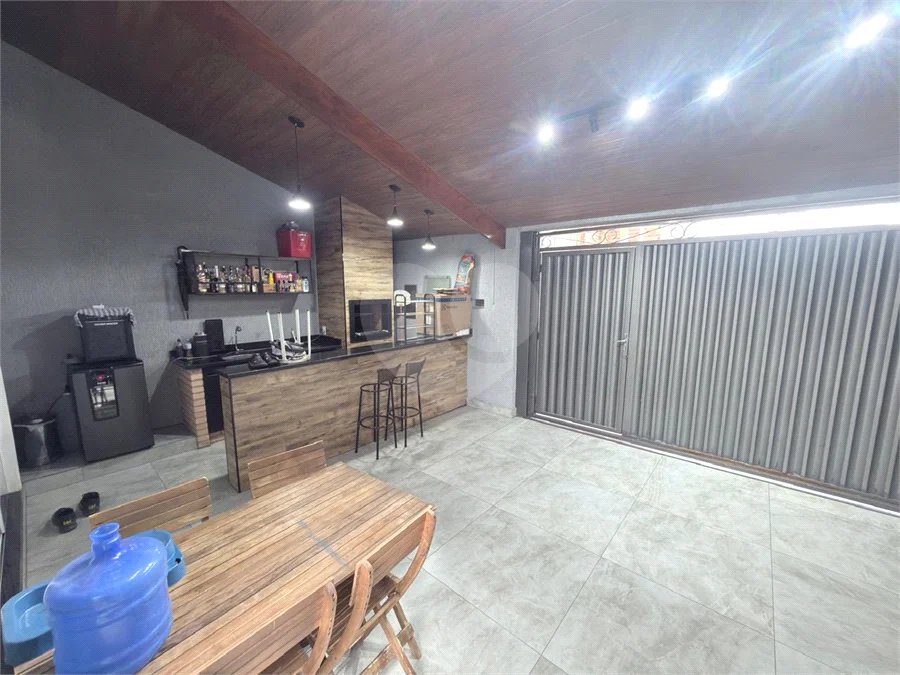 Casa à Venda – Parque Conceição