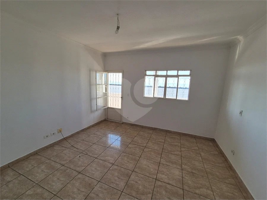 SALÃO COMERCIAL + SOBRADO À VENDA / LOCAÇÃO - Santa Terezinha | Monte Rei II | Piracicaba/SP