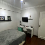 Apartamento mobiliado e pronto para morar. Conforto, praticidade e zero preocupações — traga apenas suas roupas.