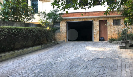 Casa Térrea à venda com 4 quartos, sendo 1 suíte,  em Tremembé, São Paulo, SP
