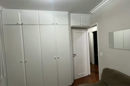 Apartamento mobiliado e pronto para morar. Conforto, praticidade e zero preocupações — traga apenas suas roupas.