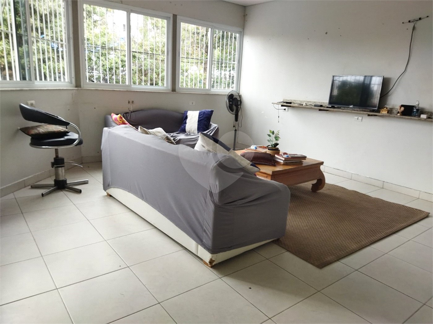 Vende Sobrado com 180m² - Vila Santa Catarina
