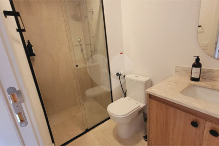 Studio sofisticado, totalmente mobiliado e pronto para morar