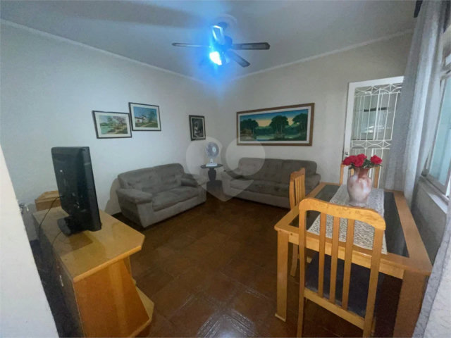 Sobrado à venda com 4 quartos, sendo 1 suíte,  em São Paulo, SP
