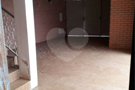 Casa de 3 andares à Venda no Jardim Cardinalli
