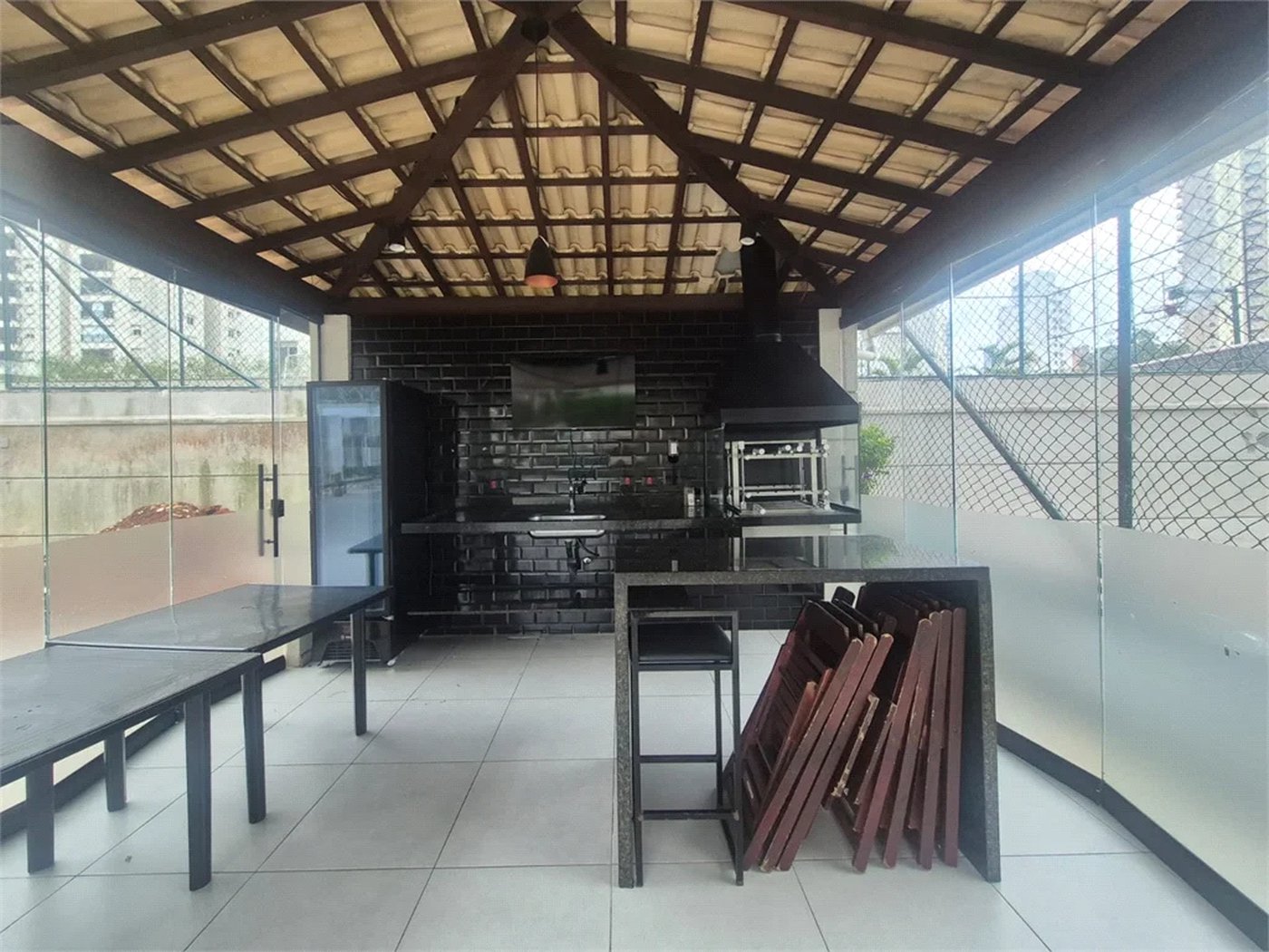 Apartamento à venda no Morumbi - são 70m2, 3 quartos, 1 suíte, 1 vaga coberta