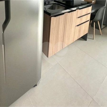 Studio de 28m2 mobiliado com sacada à venda na Bela Vista