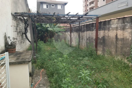 Casa térrea a venda no centro de São Carlos com 3 quartos