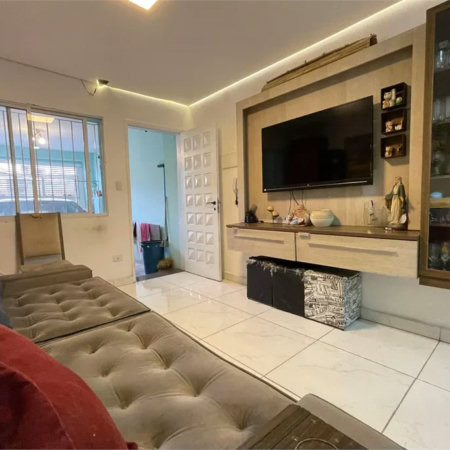 Sobrado à venda com 3 quartos, sendo 1 suíte,  em Butantã, São Paulo, SP