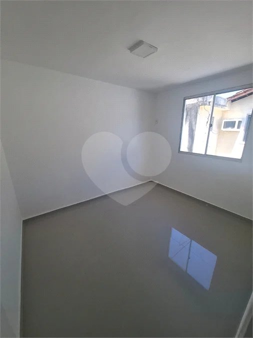 LINDA CASA DUPLEX EM CONDOMÍNIO – PRÓXIMA AO PARK SHOPPING - Aceita financiamento bancário e FGTS