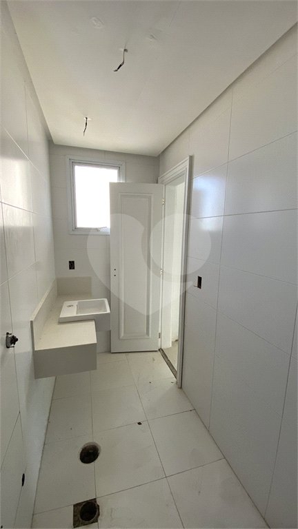 Apartamento alto padrão Guarujá