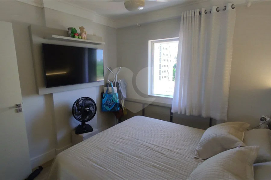 Apartamento Primoroso com 2 Quartos - Edifício Noiva da Colina