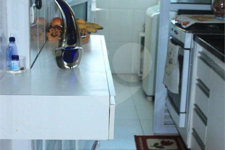 Apartamento na Vila Mariana com 5 dormitórios 04 suítes à venda
