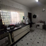 Sensacional sobrado c/ quintal e 3 dorms enormes com varanda! 12 min andando p/o metrô P Inglesa!