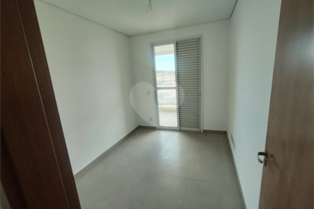Apartamento com condomínio de clube 3 Dormitórios e 1 Suíte