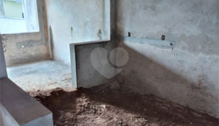 Casa à venda com 3 quartos, sendo 1 suíte,  em Jardim de Cresci, São Carlos, SP