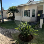 Casa em Condômino com 3 suítes para Locação