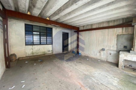 Casa à venda com 2 quartos em Jardim Alvorada, oportunidade para investidor