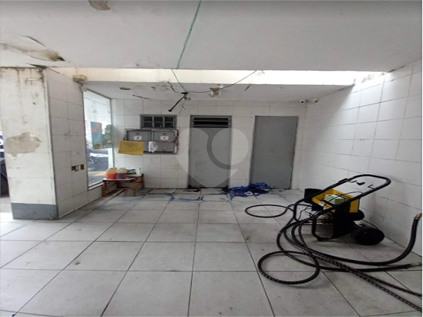 Espaço ideal para posto de gasolina, farmácia e loja no Bom Retiro