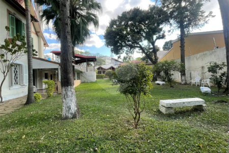 Sobrado à venda com 4 quartos, sendo 2 suítes, em Alto da Lapa, São Paulo, SP