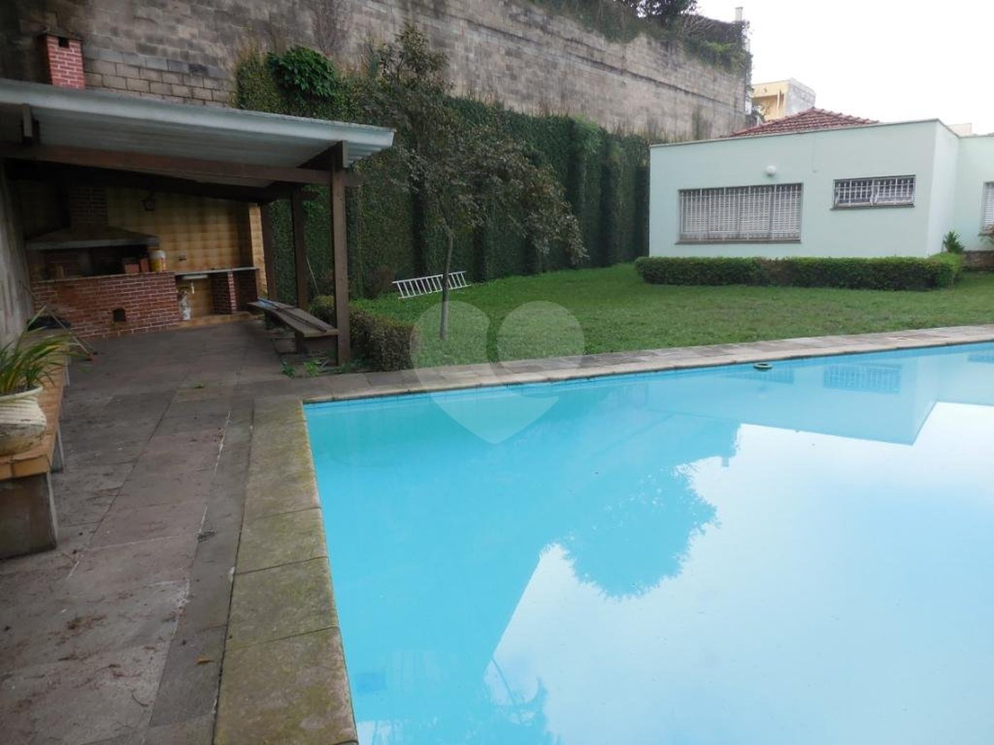 JARDIM FRANÇA MARAVILHOSA RESIDENCIA térrea à venda com imenso espaço verde!!