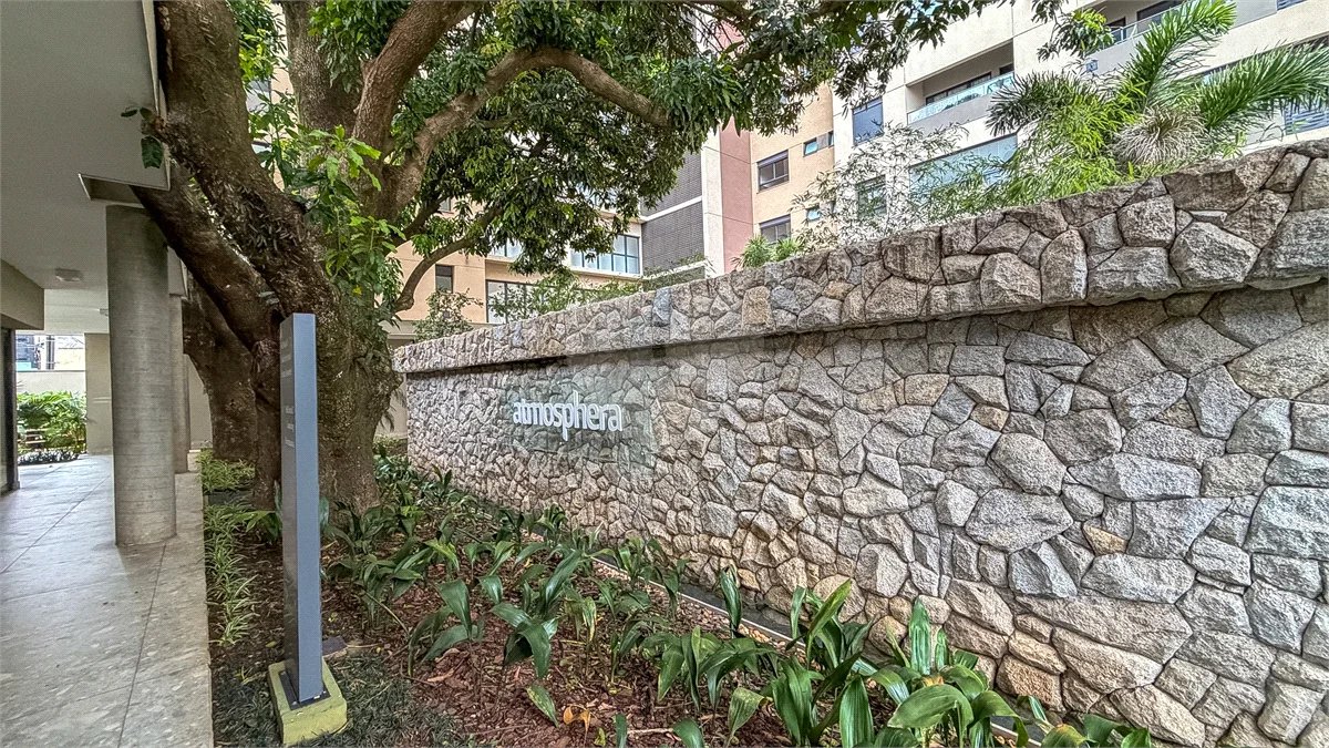 Indaiatuba- Sp - Edificio Athmosfera- R$ 1.800.000,00 - andar alto - 130,00 ms de area util - 3 suites, lavabo, sala 2 ambientes, 3 vagas de garagens - Area de lazer - Brinquedoteca - Piscina - Portão eletrônico - Portaria 24hs - sala de ginástica - Salão de festas - Salão de jogos - Cinema