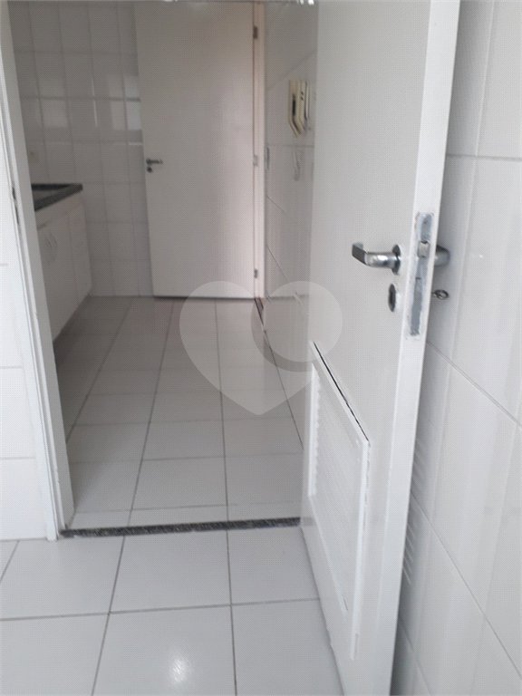APARTAMENTO REFORMADO C/52,0m² NA SAÚDE
