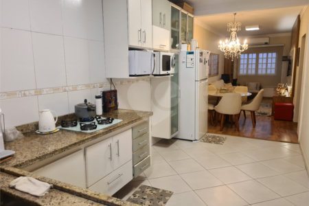CASA A VENDA EM CONDOMINIO FECHADO RESIDENCIAL BELL PARK, JARDIM UIRA, 2 DORMITORIOS SENDO 1 SUÍTE,
