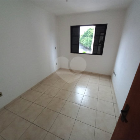 Apartamento no Condomínio Ilha Bela.