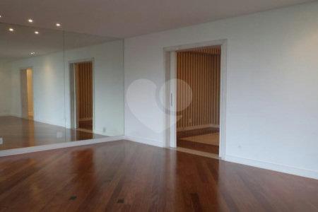Apartamento para alugar com 4 suítes em Alto da Boa Vista, São Paulo, SP