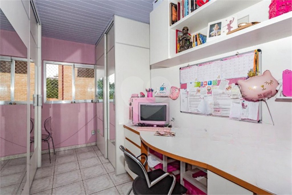 Apartamento de 1 dormitório com 42m2. sem vaga