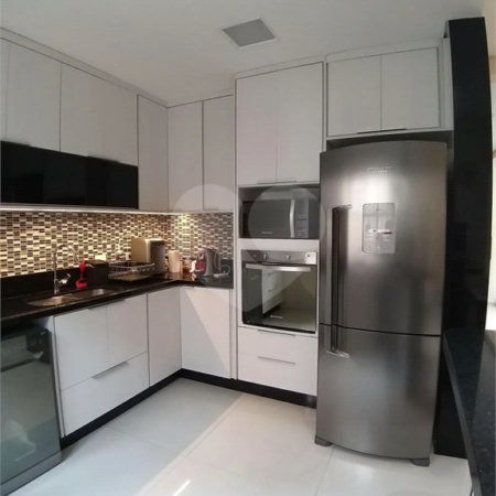 Sobrado à venda na Saúde, 177m² com 3 dormitórios e 2 vagas