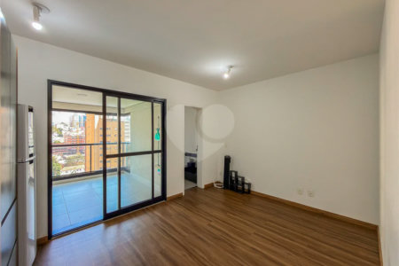 Studio novo com 33m² e vaga na garagem na região da Aclimação em São Paulo - SP.