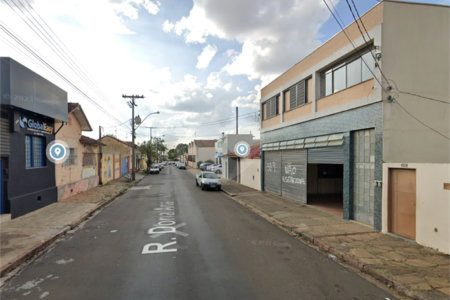 Casa à Venda – 4 Quartos, 1 Suíte – Vila Prado