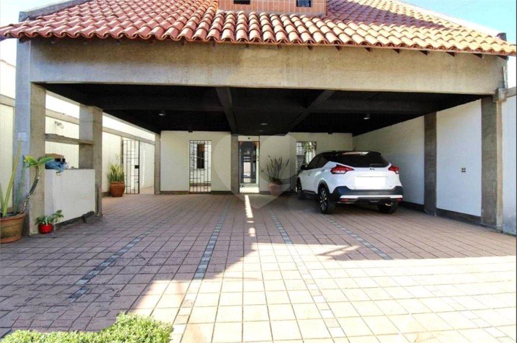 Casa à venda ou para alugar com 4 quartos, sendo 2 suítes, em Brooklin, São Paulo, SP