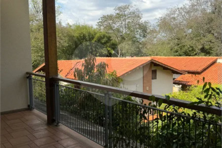 Sobrado em Meio à Natureza no Condomínio São Joaquim – Vinhedo/SP