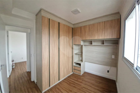 Apartamento com 39m², 2 quartos, sacada, 1 vaga de garagem, à venda em Sapopemba