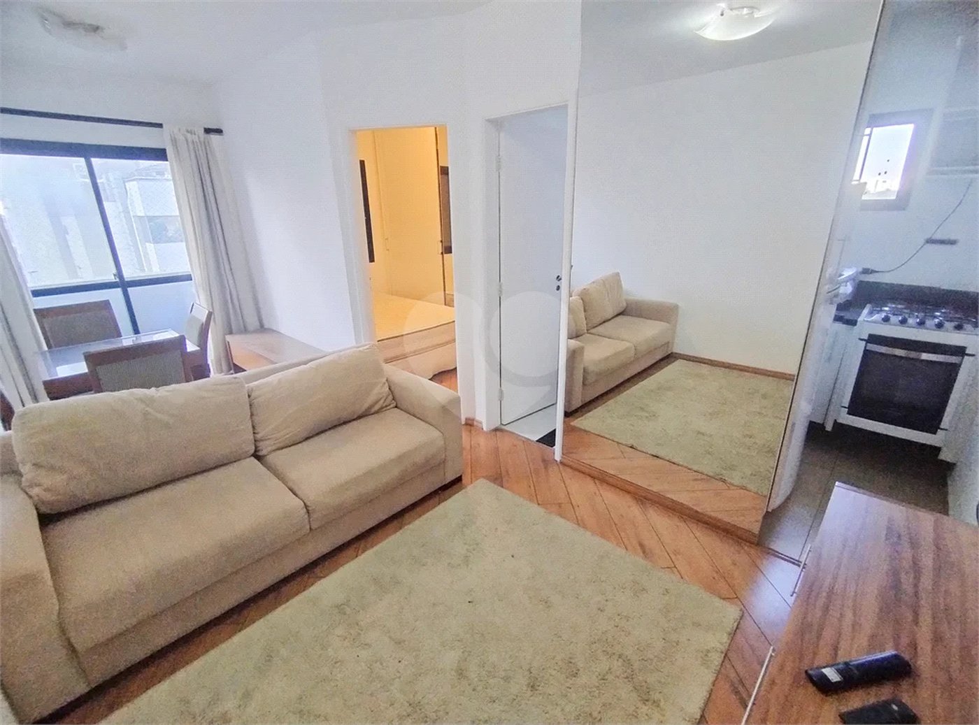 Apartamento mobiliado em Moema, - 1 quarto, sala e cozinha - 1 vaga
