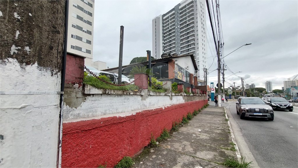 Área excelente para incorporadoras, ao lado do Metrô São Paulo-Morumbi.