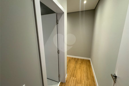CASA A VENDA COM 3 DORMITÓRIOS, SENDO 1 SUITE NO SESIDENCIAL VILLENEUVE