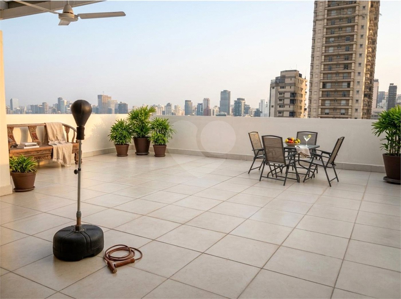 Cobertura Duplex no Jardim America com 578m² com 4 Suítes e elevador