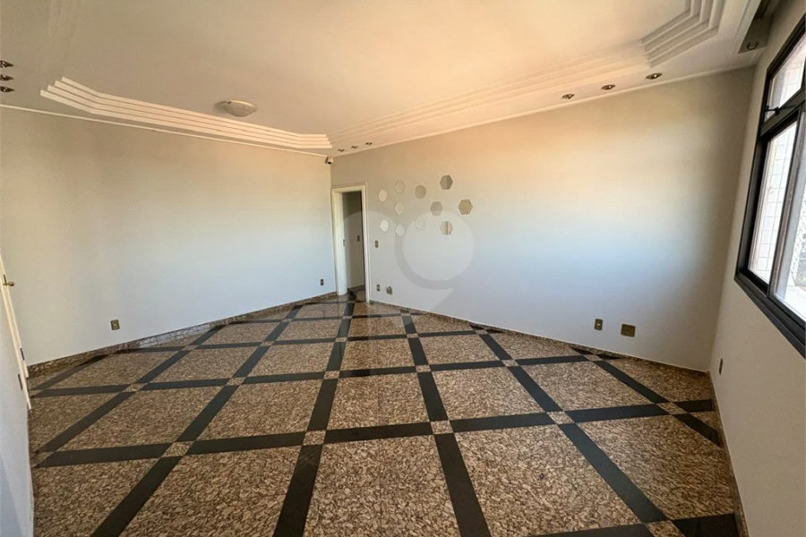 Apartamento disponível no Edifício Palladium no Centro de Piracicaba - SP.